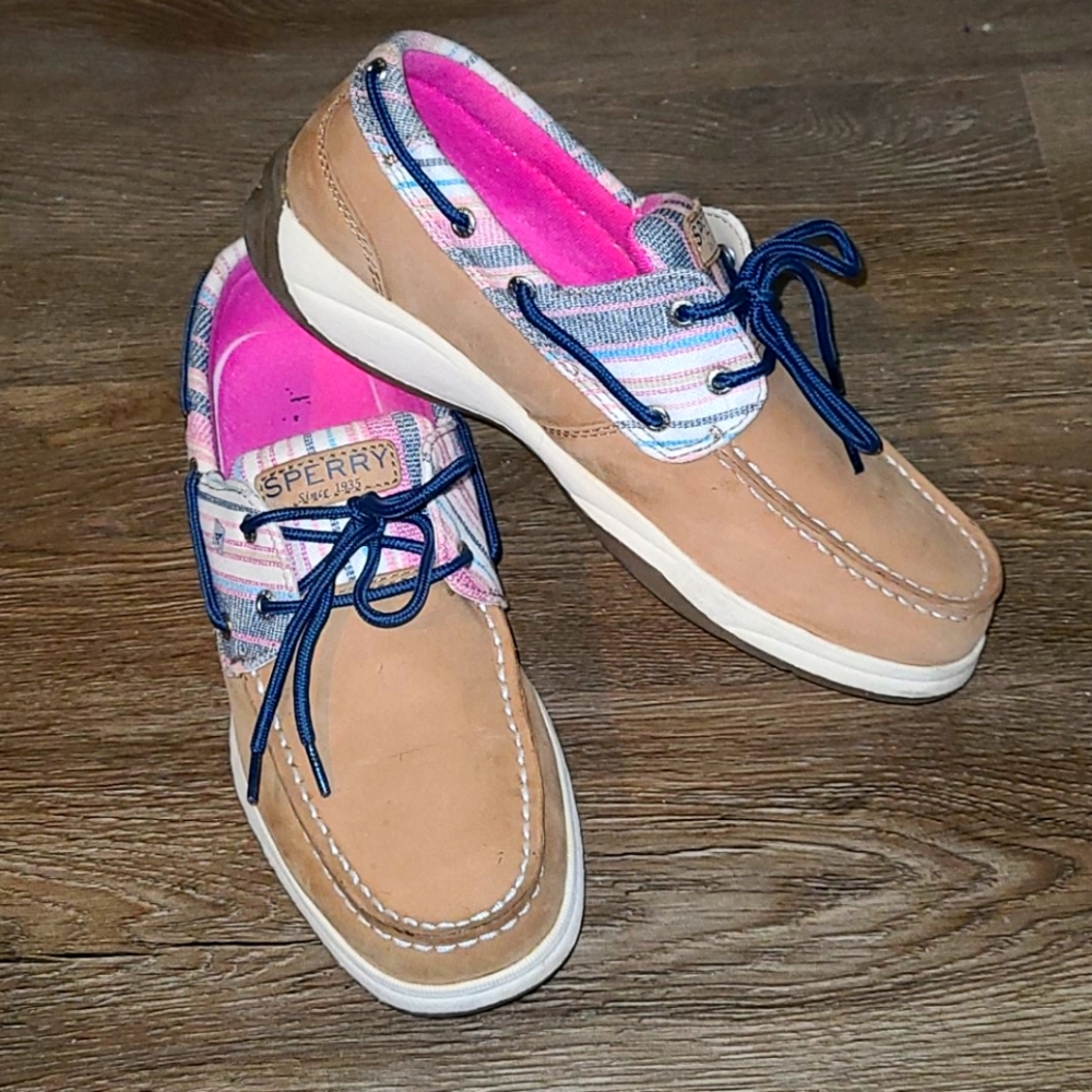 Sperry Girls Size 6Y